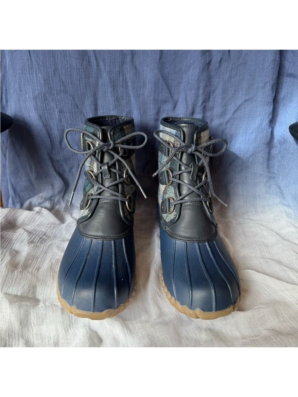 BearTraps Rainboot - EUC - Size 8